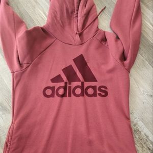 🍂 Adidas hoodie